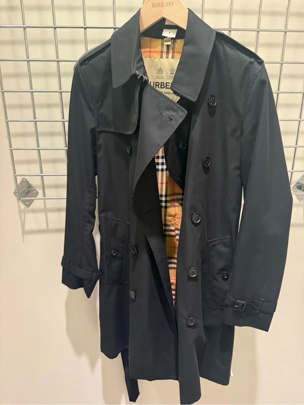 Burberry the Kensington Black Double-Breasted Trench Coat with Belt